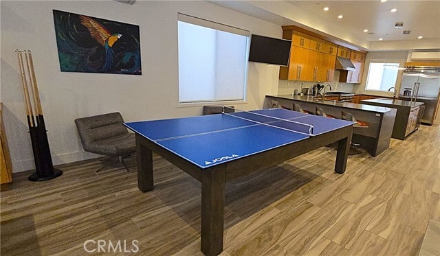 Building Photo - 237 1st St