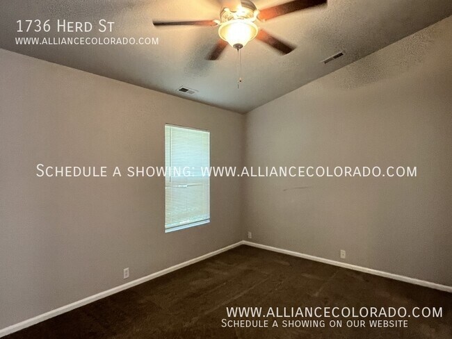 Building Photo - 1736 Herd St
