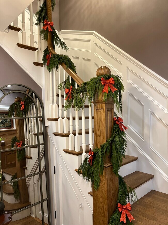 Foyer - 90 Franklin Ave