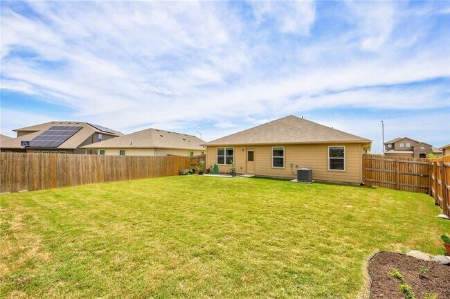 Building Photo - 11916 Riparian Rd