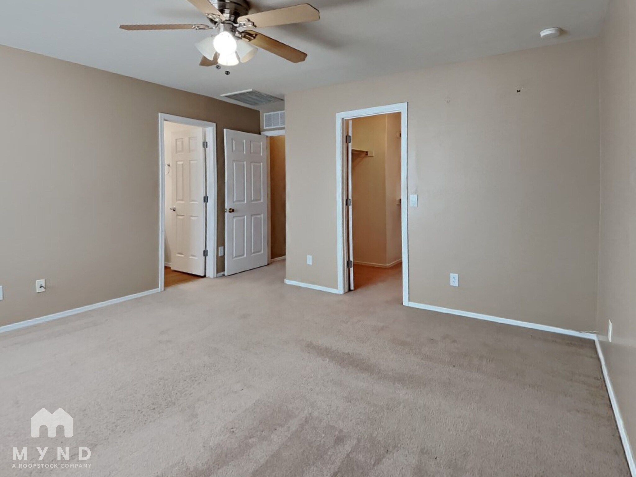 Building Photo - 4732 W Dill Ave