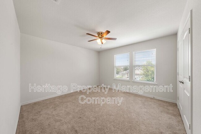 Building Photo - 7347 Bluebonnet Bay