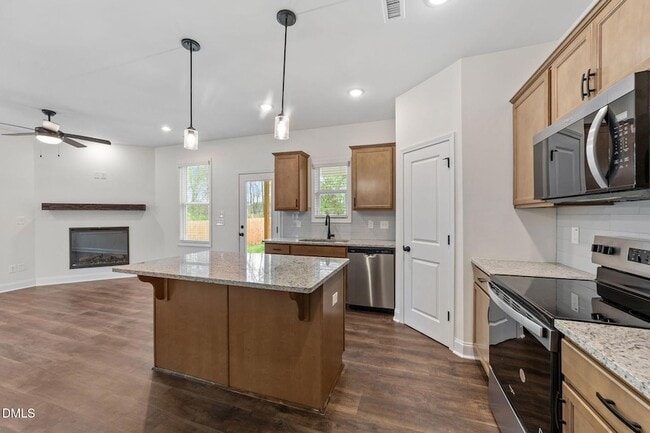 Building Photo - 360 Maidenhair Pl