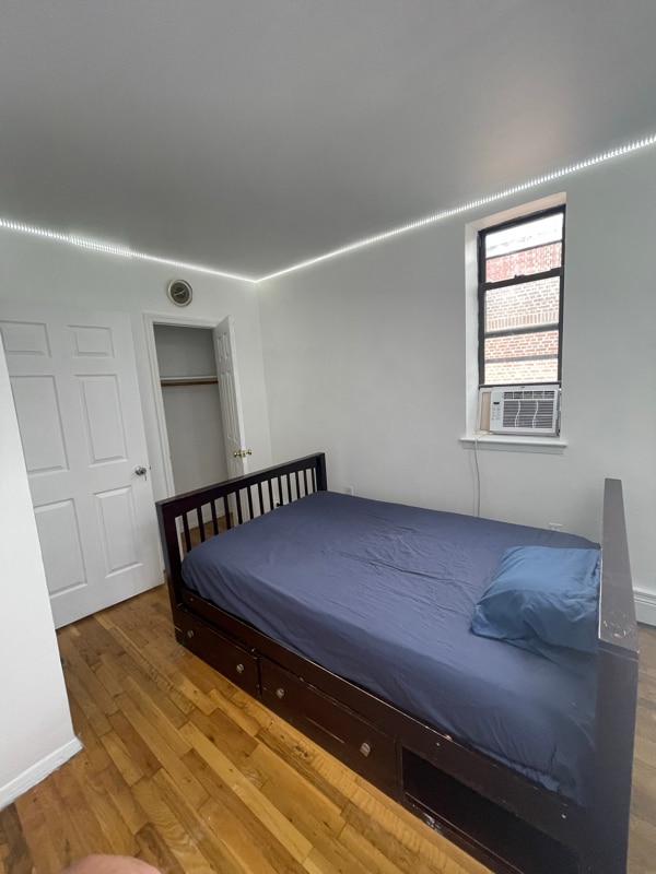 Building Photo - 1264 Sheridan Ave