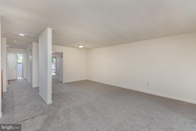 Building Photo - 1764 Wainwright Dr
