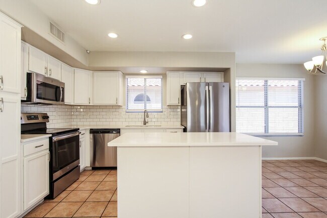 Building Photo - 1937 N 127th Ave