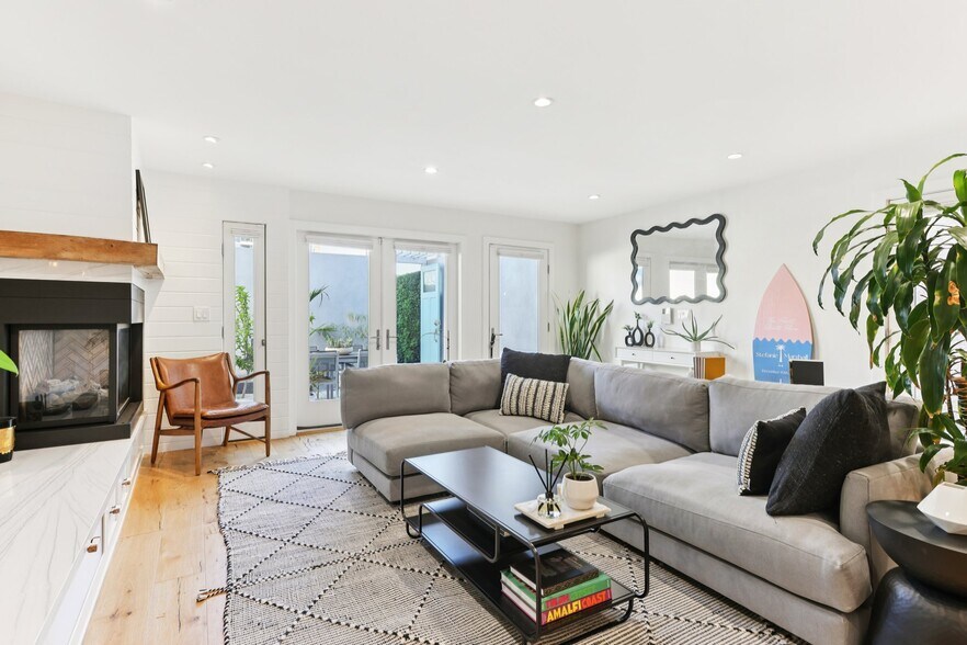 Building Photo - 665 Washington Blvd