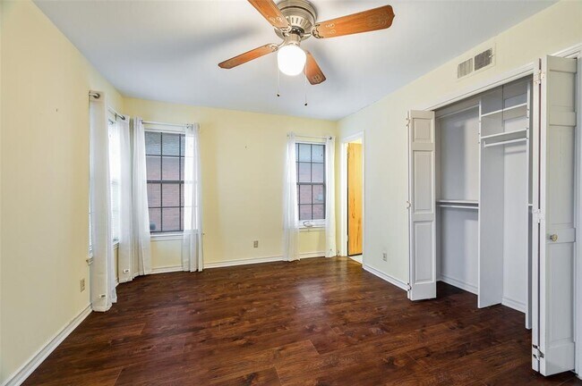 Building Photo - 2726 Crest Ridge Dr