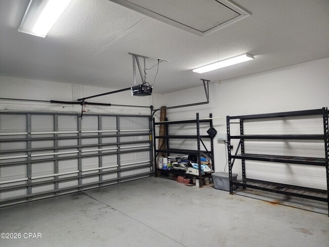 Building Photo - 114 Heather Dr