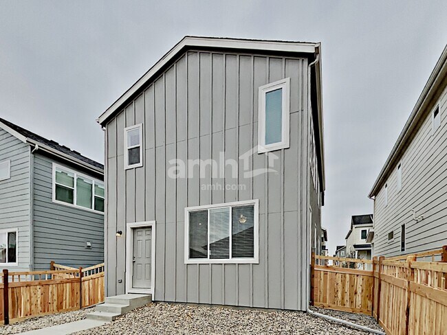 Building Photo - 4473 Crestone Peak St