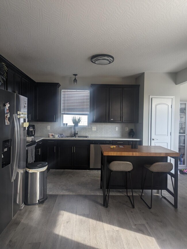 Building Photo - 158 Broadmoore Blvd