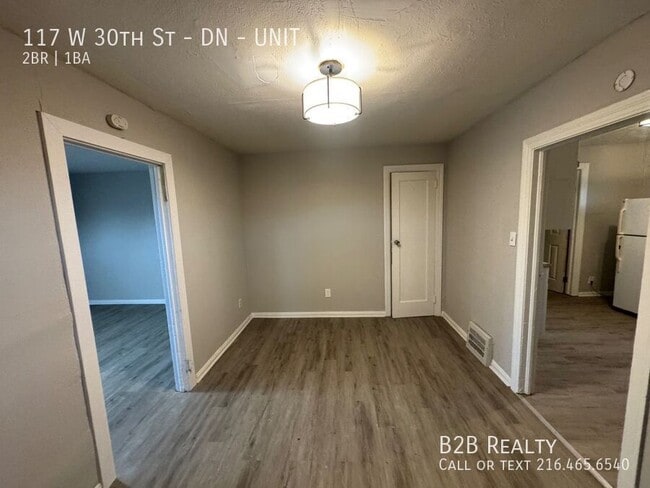 Building Photo - 117 W 30th St