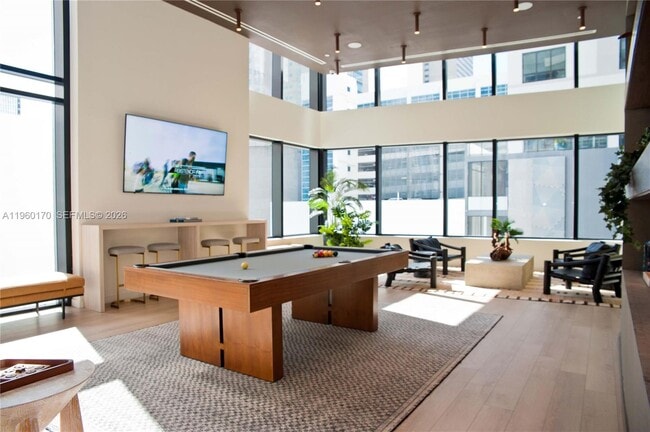 Building Photo - 225 N Miami Ave