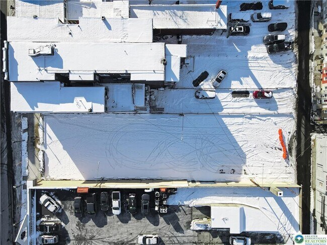 Building Photo - 1015 Hamilton St