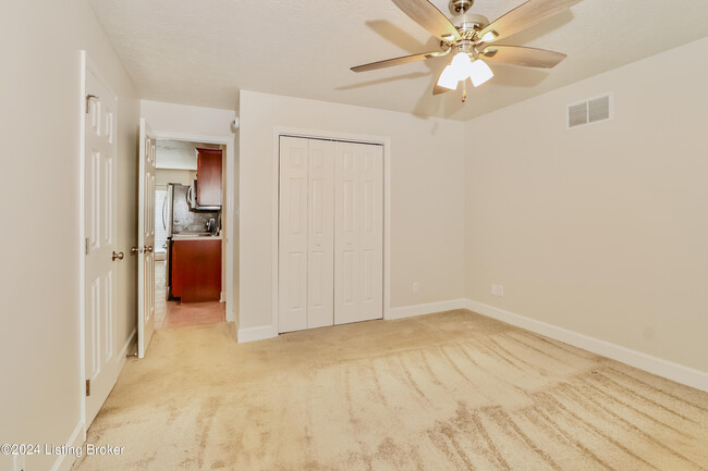 Building Photo - 3000 Barlows Brook Rd