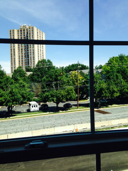 Building Photo - 9726 Fields Rd