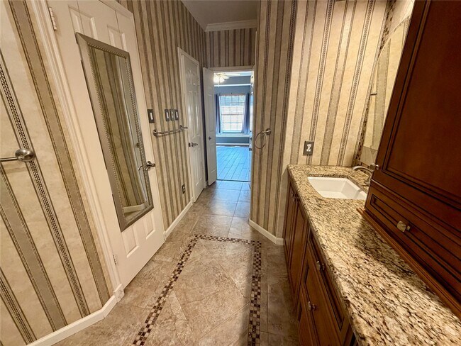 Building Photo - 3214 Explorer Cove