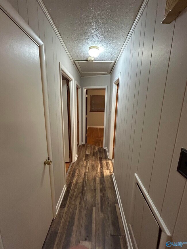 Building Photo - 4017 Summerhill Pl NW