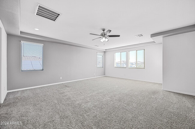 Building Photo - 14049 W Desert Hollow Dr
