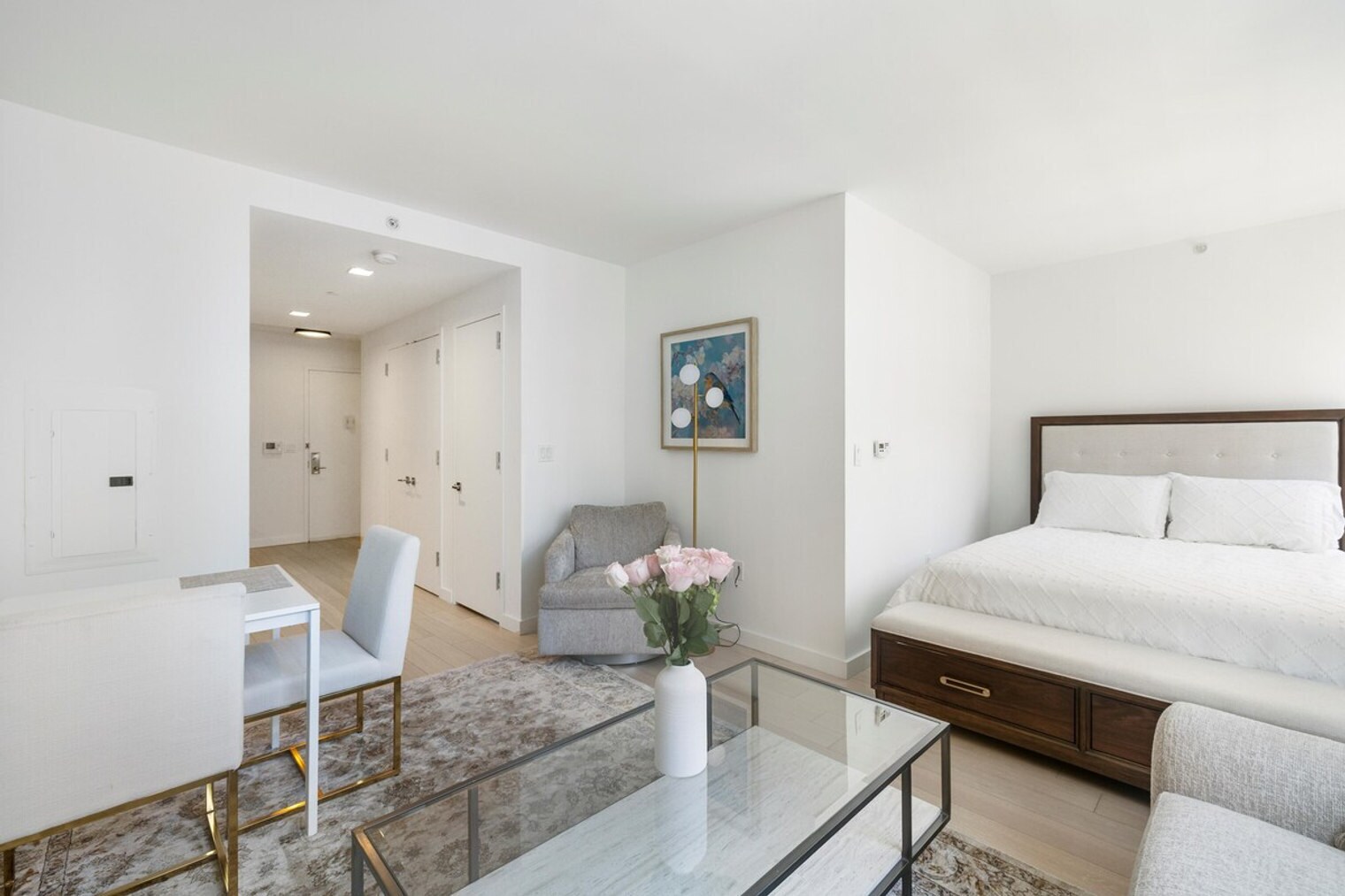 Building Photo - 500 W 50th St