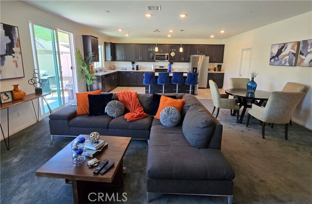 Building Photo - 7900 Raincross Ct