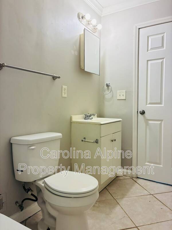 Building Photo - 5168 Crawford Rd