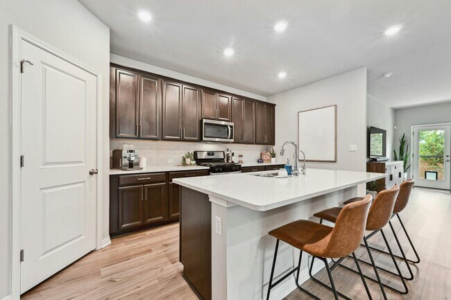 Building Photo - 911 Bright Gemstone Wy