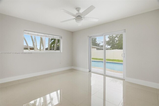 Building Photo - 5250 SW 96th Ave