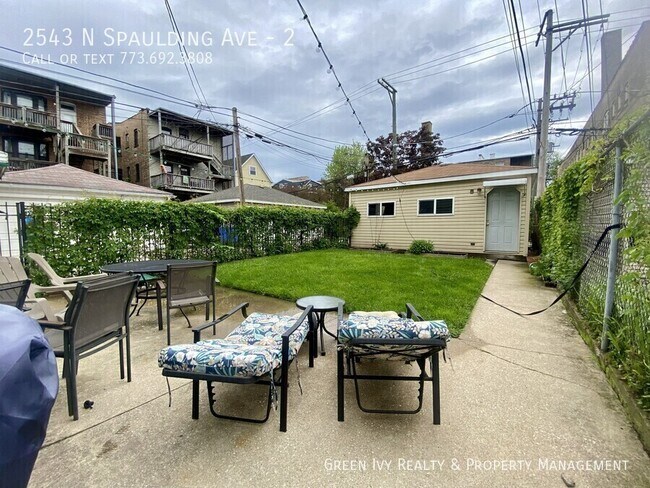 Building Photo - 2543 N Spaulding Ave