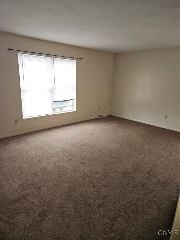 Building Photo - 290 Duer St