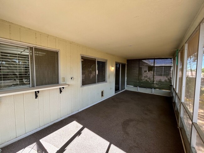 Building Photo - Age Restricted 2 Bd/2 Bath Golf Course Sub...