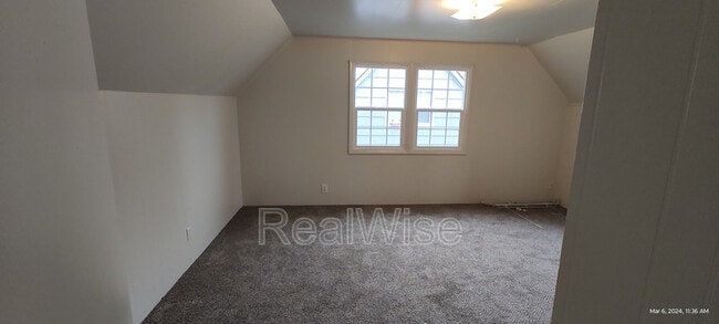 Building Photo - 355 W Selmar Ct