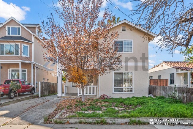 Building Photo - 855 N 17th St