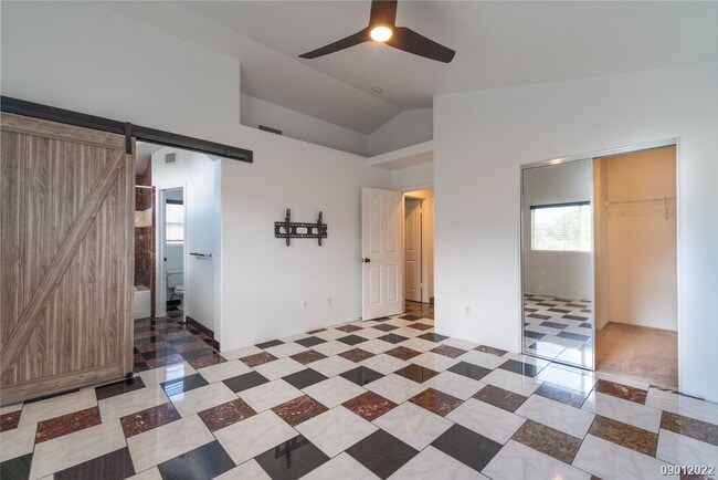 Building Photo - 4BR/ 2.5BA/ 3PKG/ 30 PV panels in Ocean Po...