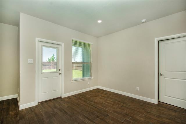 Building Photo - 11437 Leeson St