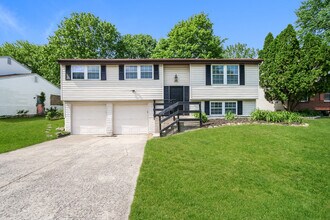 Building Photo - Lovely 3 Bedroom in Indianapolis