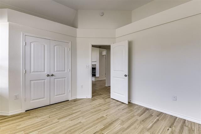 Building Photo - 8518 Linda Vista Dr
