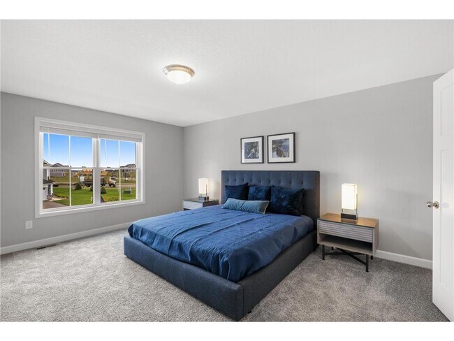 Building Photo - 9365 4th St Ln N