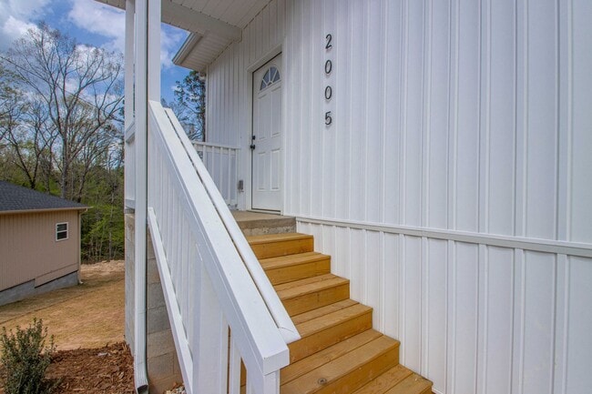 Building Photo - 2005-2007 Scotty Ct