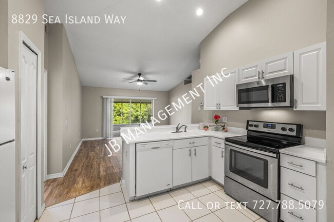 Building Photo - 8829 Sea Island Way