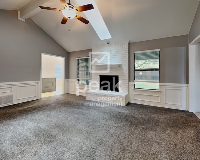 Building Photo - $2300! 3 Bed/ 2 Bath In KELLER!