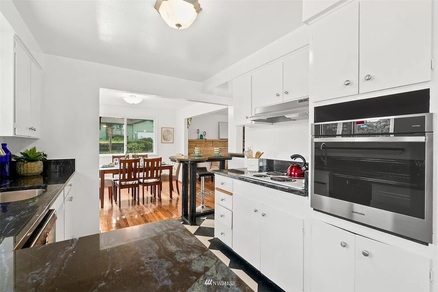 Building Photo - 1940 S 244th St