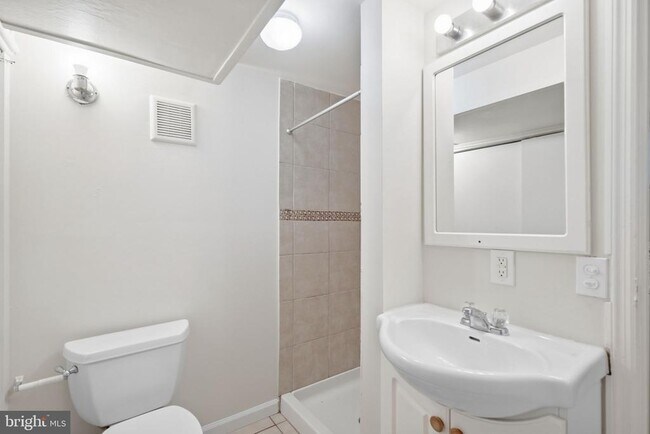 Building Photo - 4229 Fort Dupont Terrace SE