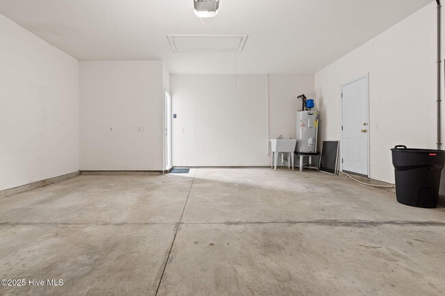 Building Photo - 943 Sandpiper Bay Dr SW