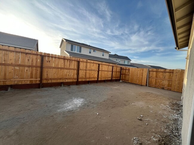 Building Photo - Brand new 3 bedroom single story home!