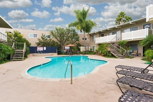 Primary Photo - 2 Bedroom 2 Bath Condo with Pool and Hot T...