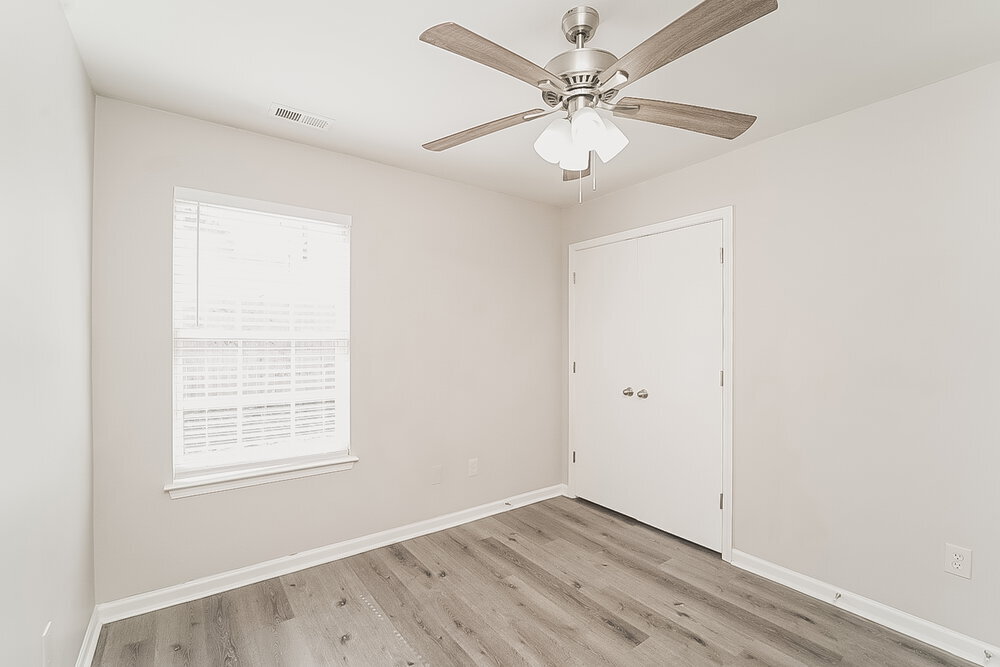 Building Photo - 2896 Rockingham Ct SW