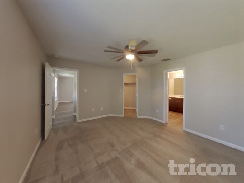 Building Photo - 11651 Luckey Vista