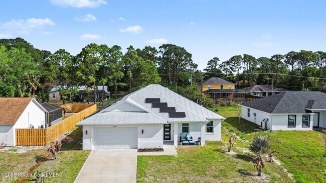 Building Photo - 1444 Seeley Cir NW