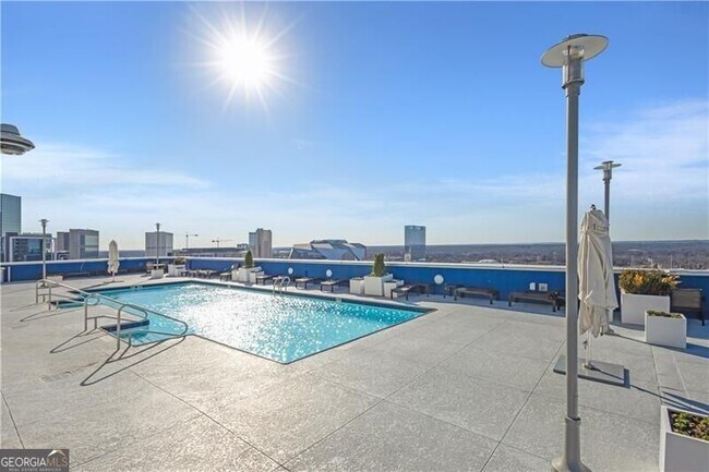 Building Photo - 285 Centennial Olympic Dr